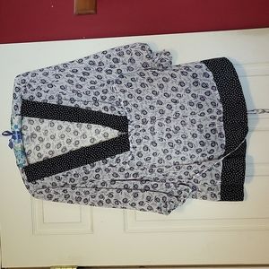 Plus size woman's blouse